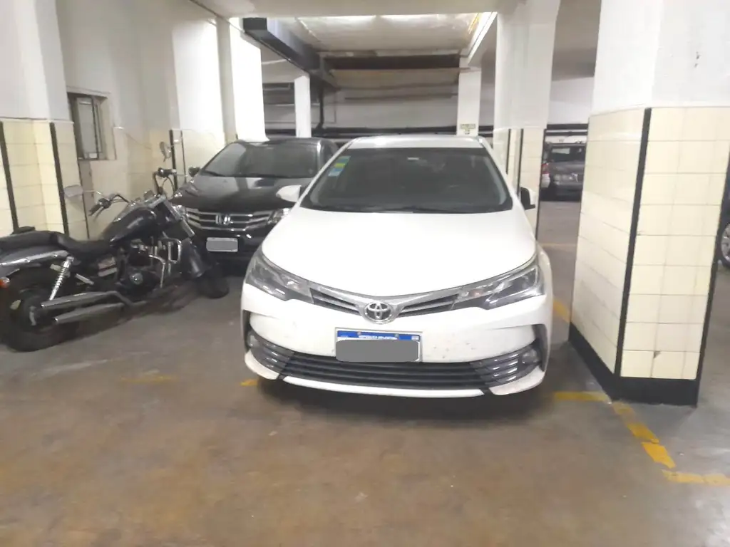 Cochera auto, Planta Baja, VENTA en RECOLETA