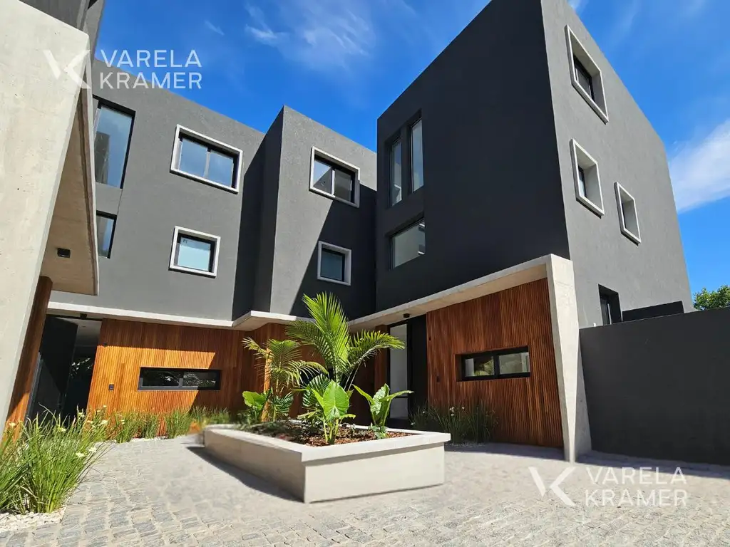 Casa de 4 ambientes a estrenar en venta en Tigrevista Townhouses, Tigre