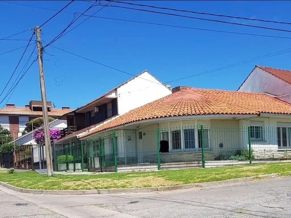 Casa - Venta - Argentina, Mar del Plata - WILLIAM MORRIS 1000