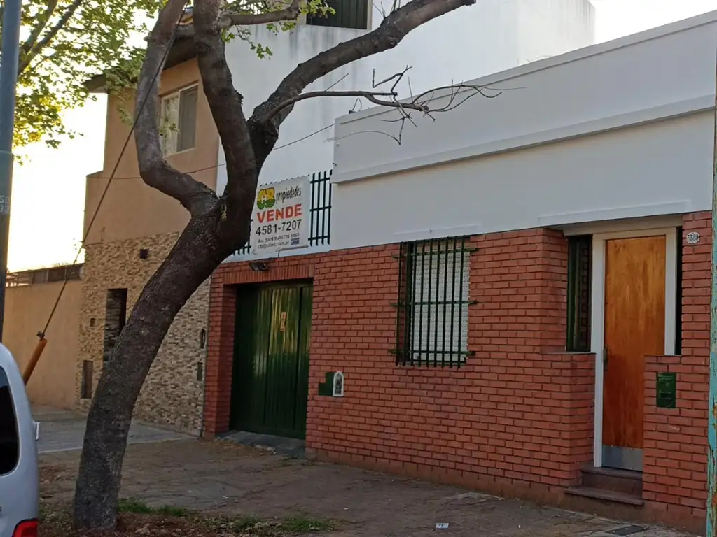 Casa en Venta en dos plantas Villa Pueyrredon - Foto 0