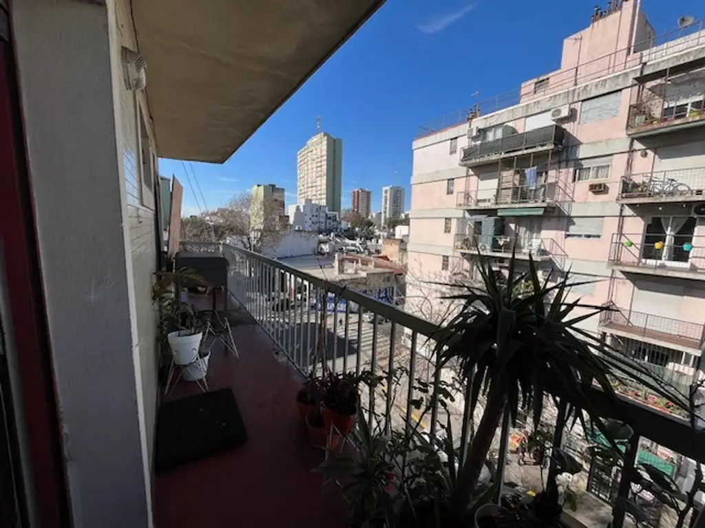 Venta Departamento 4 amb.  Liniers APTO CREDITO