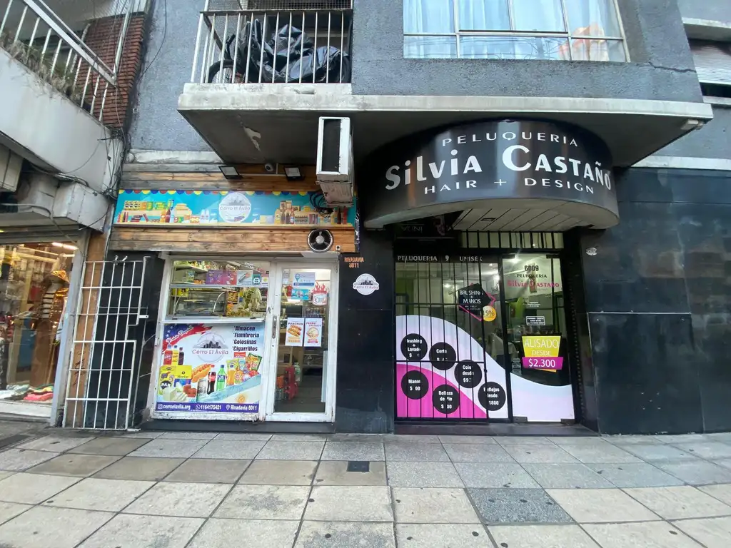 LOCAL EN VENTA EN CABALLITO SOBRE AV. RIVADAVIA