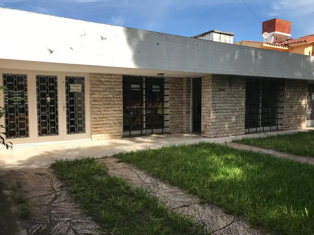 Venta Casa - Rodriguez del Busto Barrio Alto Verde