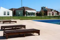 Áreas comunes sum, piscina, gimnasio, club-house en Pilar del Este en G.B.A. Zona Norte