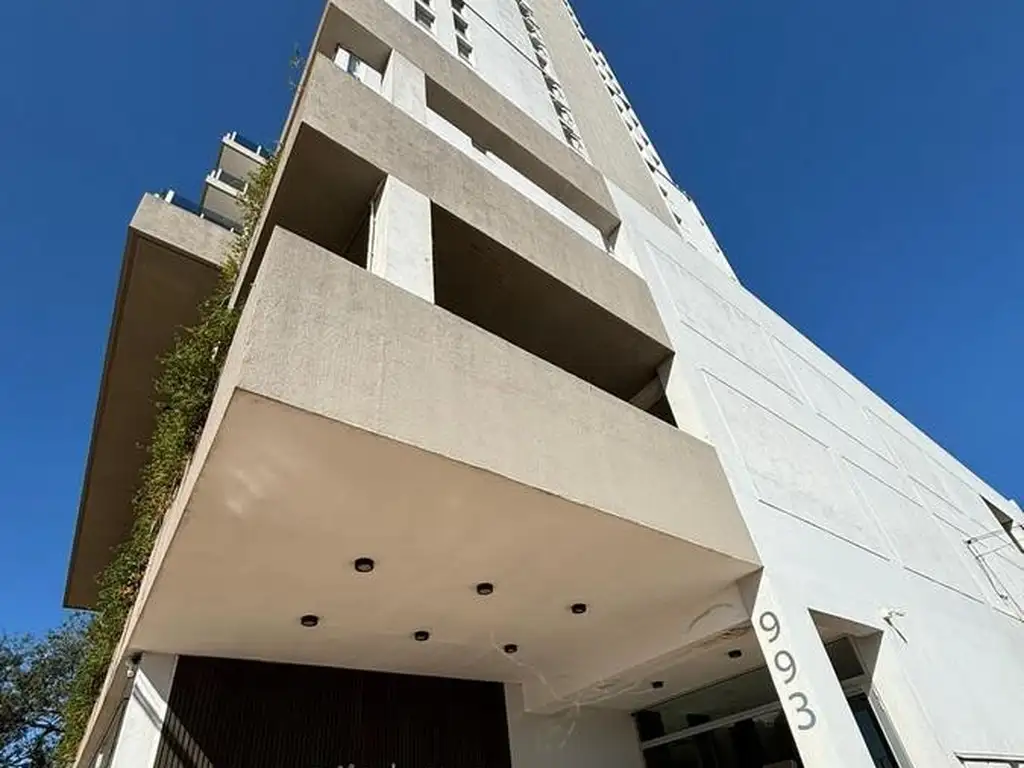 DF781 - DEPARTAMENTO EN VENTA EDIF. ALARIF TRENCH