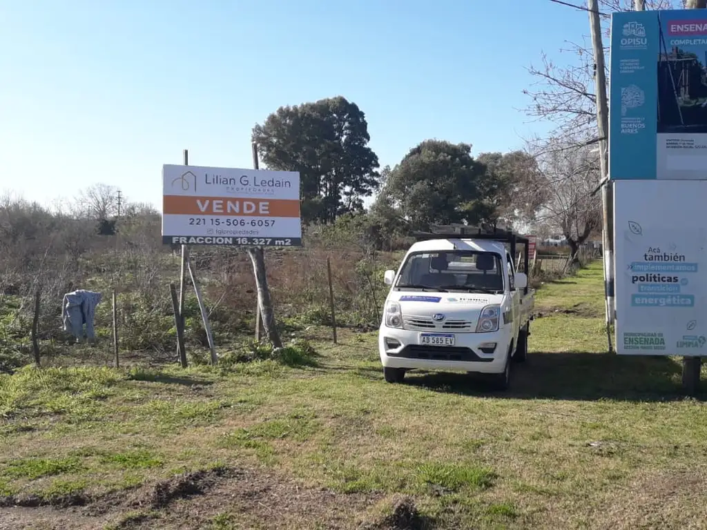 Camino Rivadavia  y Acceso