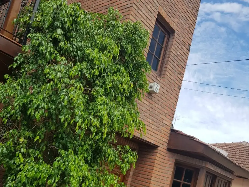 Casa en Venta en Pilar Centro - 5 ambientes