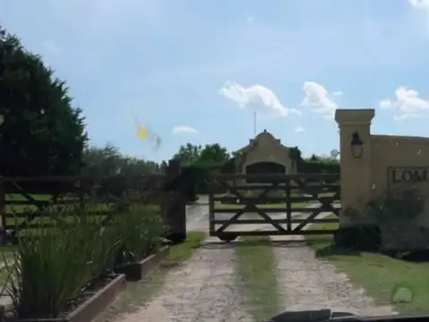 Barrio Loma escondida. Lote Chacra de Una Hectárea.