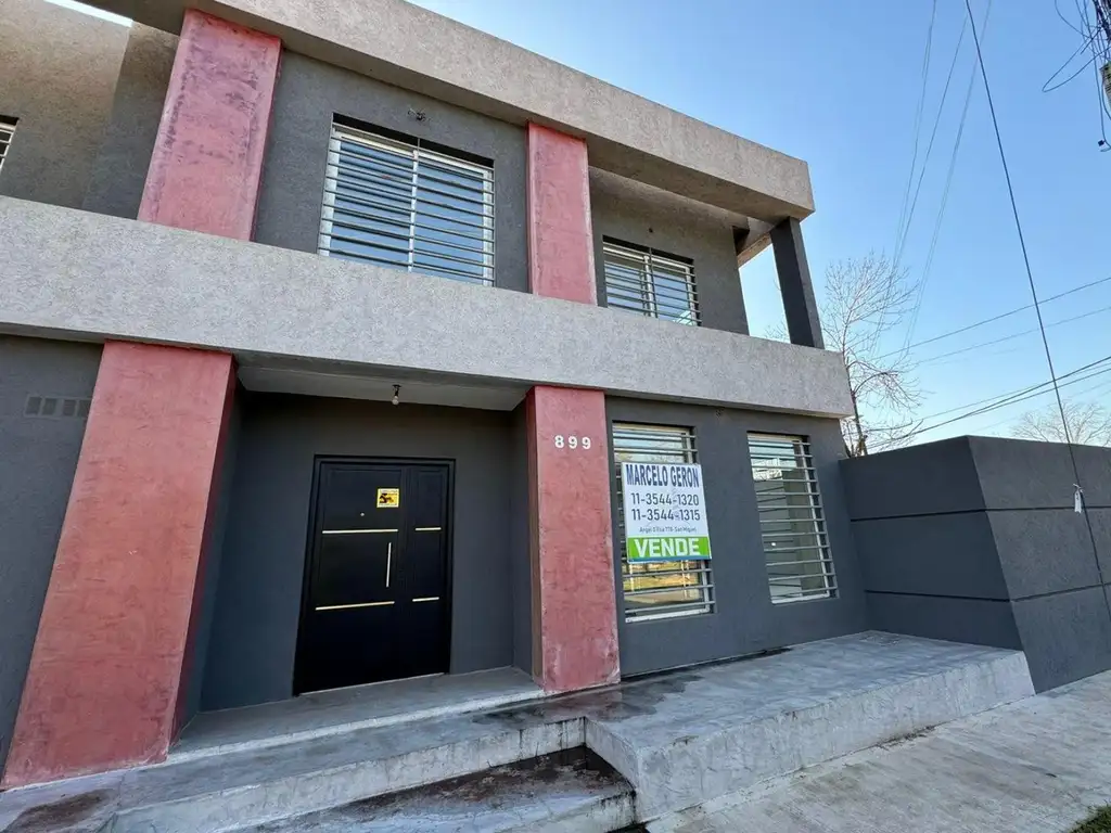 Venta casa 5 ambientes en Bella Vista