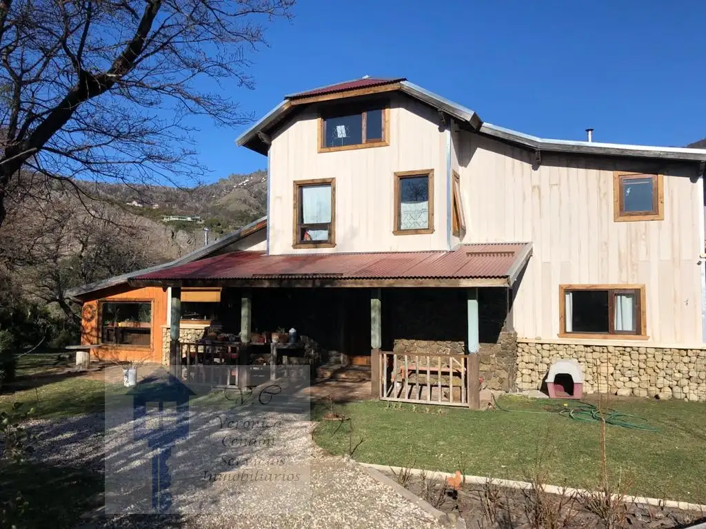 Casa en venta en Valle Escondido - San Martin De Los Andes - Adinco