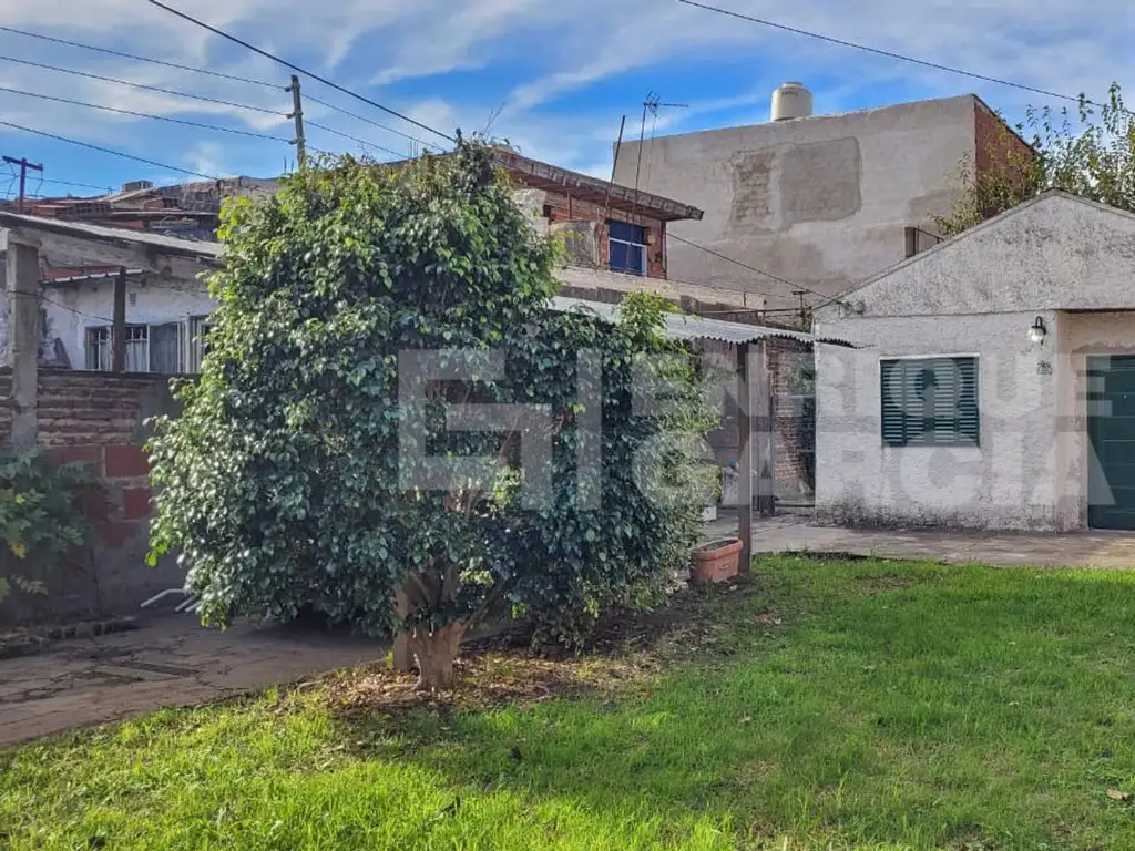 Venta 2 casas en lote propio zona Virreyes San Fernando