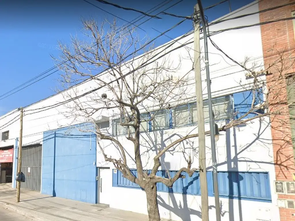 GALPÓN 900m², VENTA EN VICENTE LOPEZ.