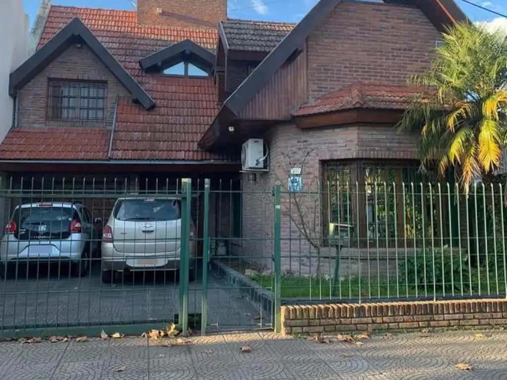 Casa - Venta - Argentina, Bella Vista - Concejal Acosta 431