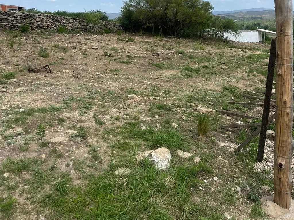 VENTA TERRENO 980 MTS2 TANTI A 6 CUADRAS DE RUTA