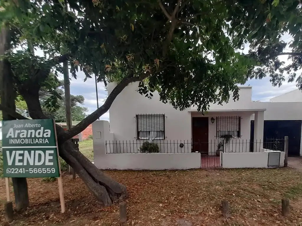 CASA EN VENTA       GRAL JUAN MADARIAGA