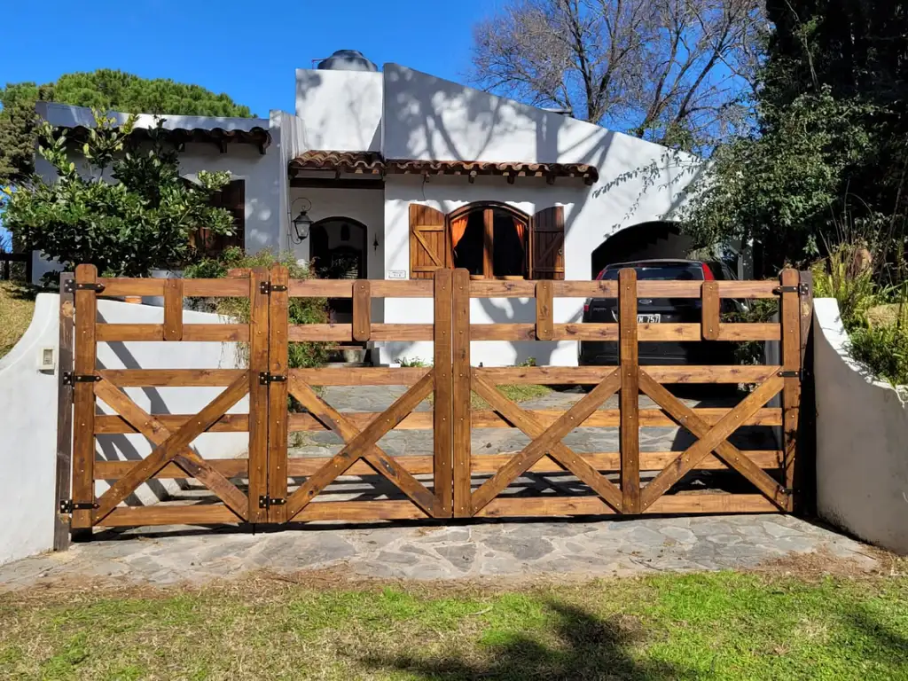 Casa en alquiler temporal en Valeria Del Mar