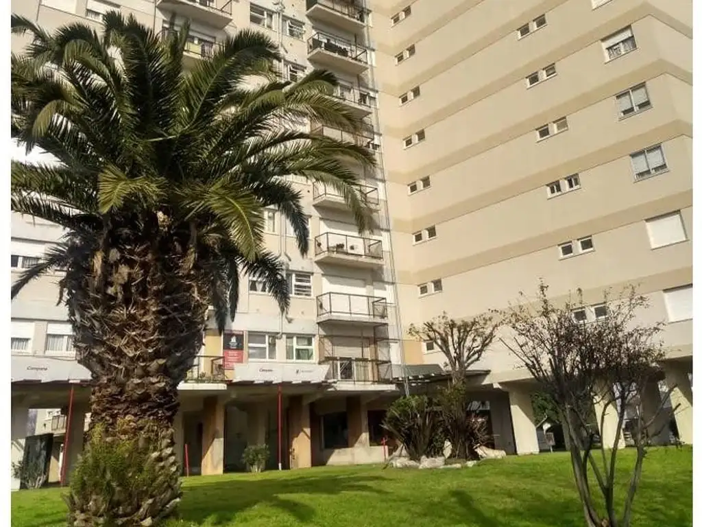 DTO. 4 AMB. 86 M2. - EXTERNO - CON BALCÓN -  VILLA PRIMERA