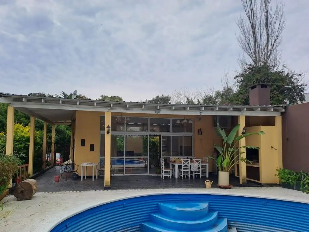 Casa Chalet  en Venta en Benavidez, Tigre, G.B.A. Zona Norte