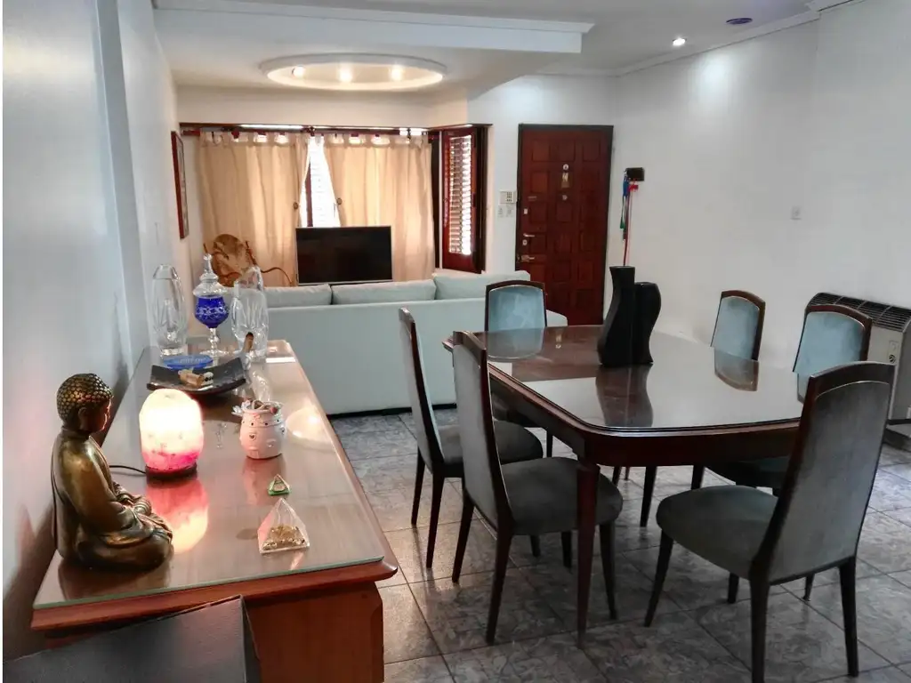 CASA 5 AMBIENTES EN VENTA