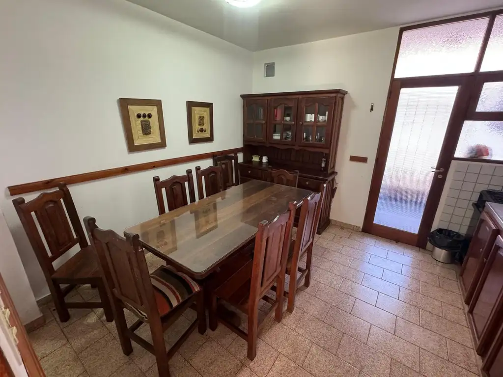 DUPLEX EN VENTA SAN BERNARDO - PATIO CON PARRILLA - COCHERA - OPORTUNIDAD