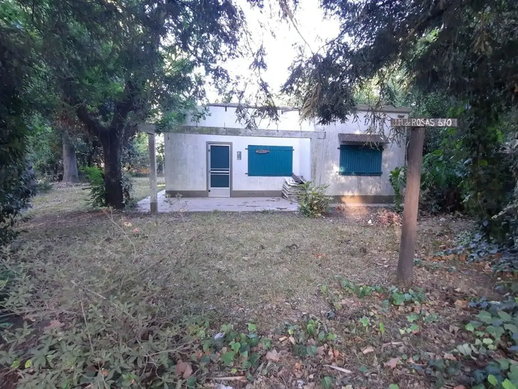 CASA 2 AMBIENTES EN VENTA EN CAÑUELAS CON PILETA