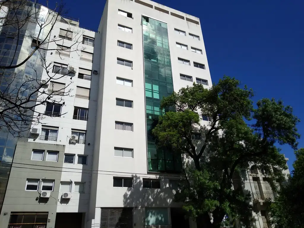 Oficina en venta en La Plata calle 48 e/ 13 y 14 - Dacal Bienes Raices