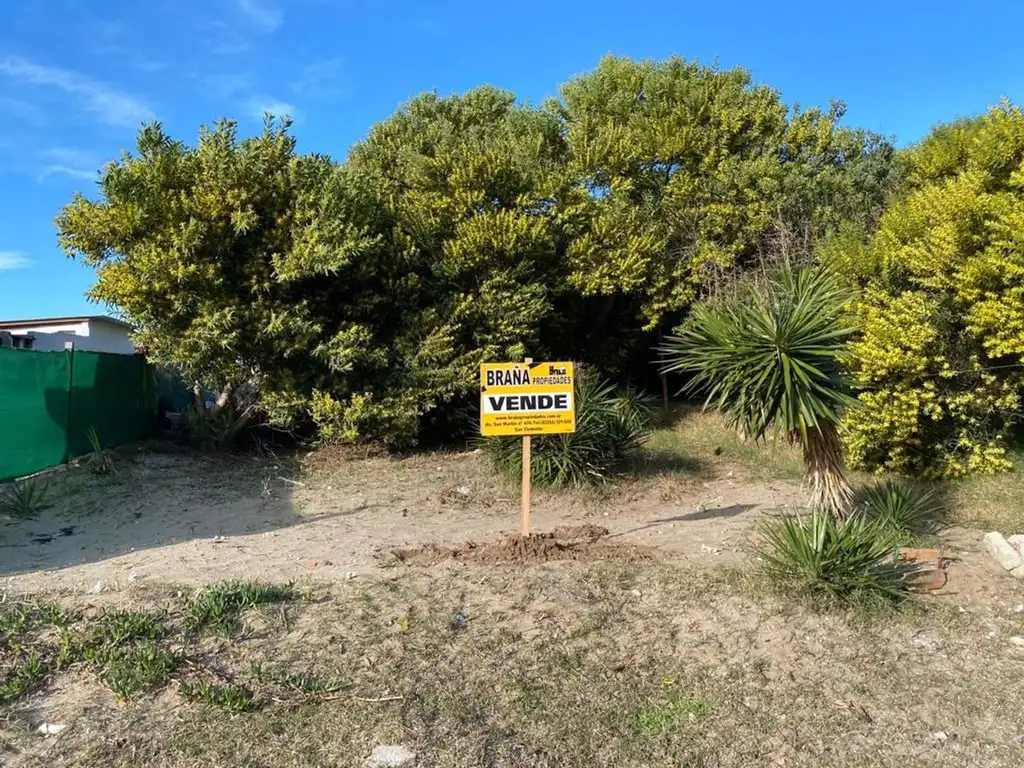 HERMOSO LOTE A 1 CUADRA DEL MAR-