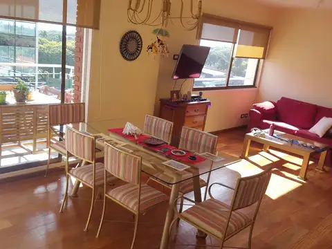 Departamento 3 Ambientes en Venta en Nuñez Vigilancia 24 hs Cochera Baulera