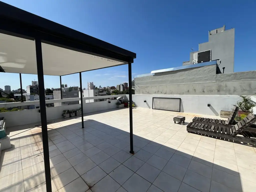 VENTA DEPARTAMENTO DUPLEX 3 AMBIENTES  COCHERA– TERRAZA PROPIA- SAAVEDRA