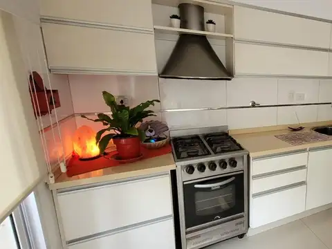 Casa en Venta - 3 dormitorios - USD 330.000