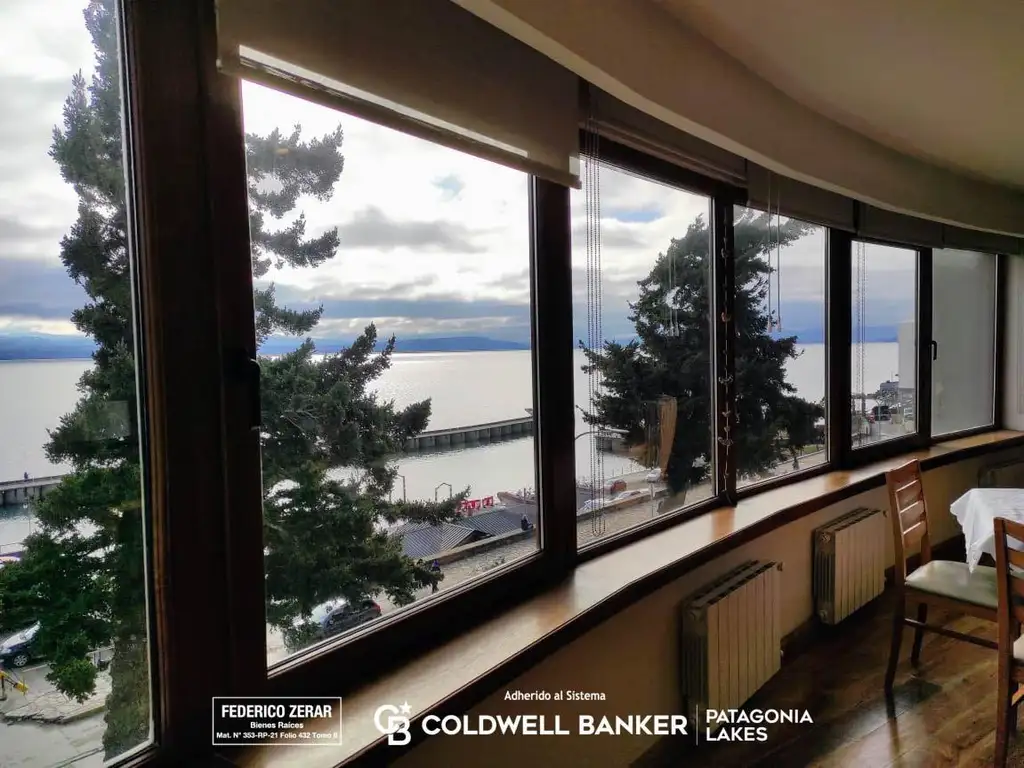 Departamento tipo planta centrico con vista al Lago Nahuel Huapi