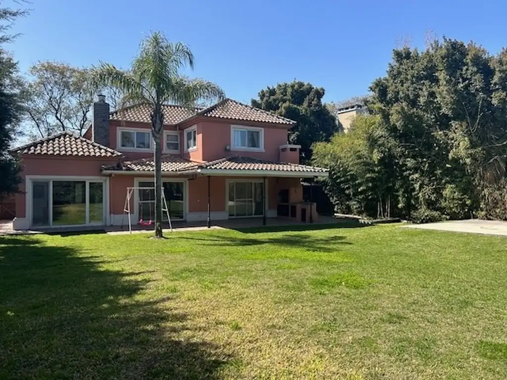 Casa  en Alquiler en Santa Barbara, Tigre, G.B.A. Zona Norte