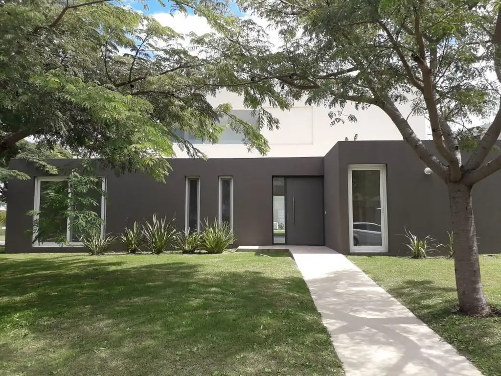 Casa  en Venta en Los Lagos, Nordelta, Tigre