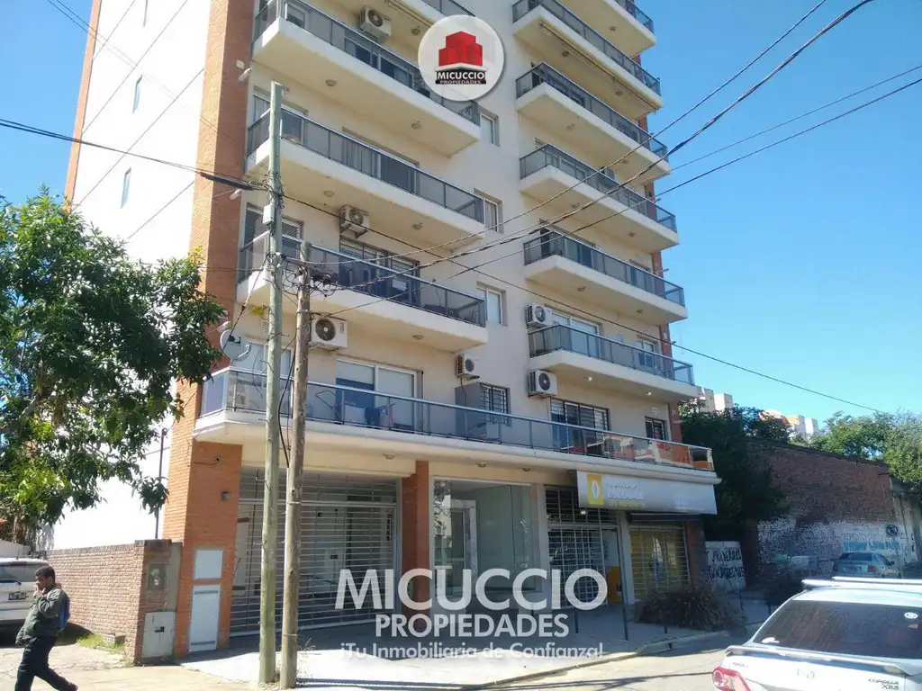 Departamento en Venta, Edilfredo Ameghino N°438 1°A, Escobar Centro.