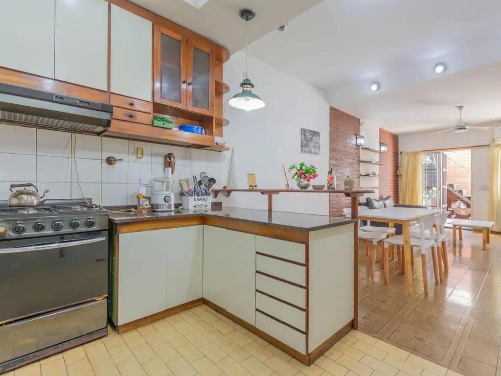 Casa 3 Ambientes en Venta San Martin Cochera