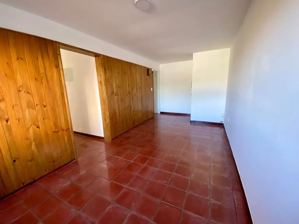 Alquiler apartamento 3 dormitorios en AC5 Pando