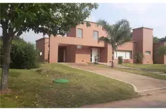 EN VENTA EXCELENTE OPORTUNIDAD CASA GREENVILLE I - PILETA Y GRAN FORESTACION