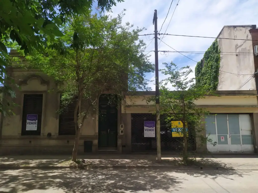 Casa - Venta - Argentina, Cañuelas - Rivadavia 100