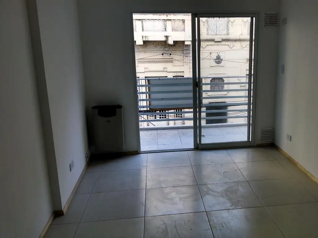 VENTA Departamento Semipiso 1 Dormitorio con Balcón (Nuevo)