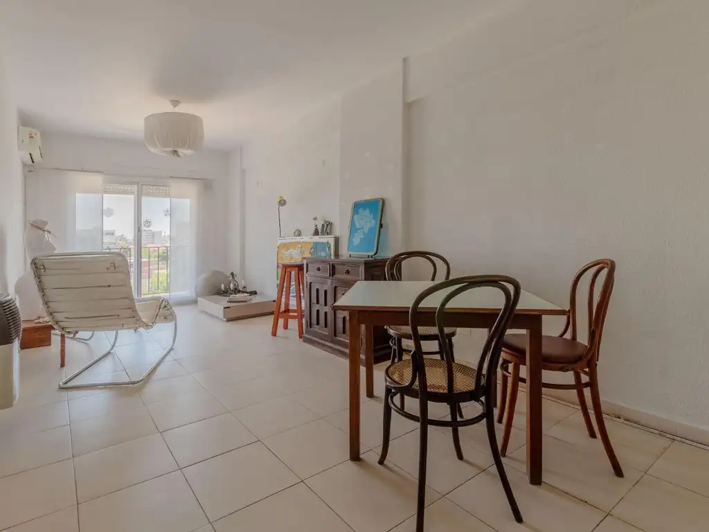 Departamento de 4 ambientes • Venta • Amenabar 3200