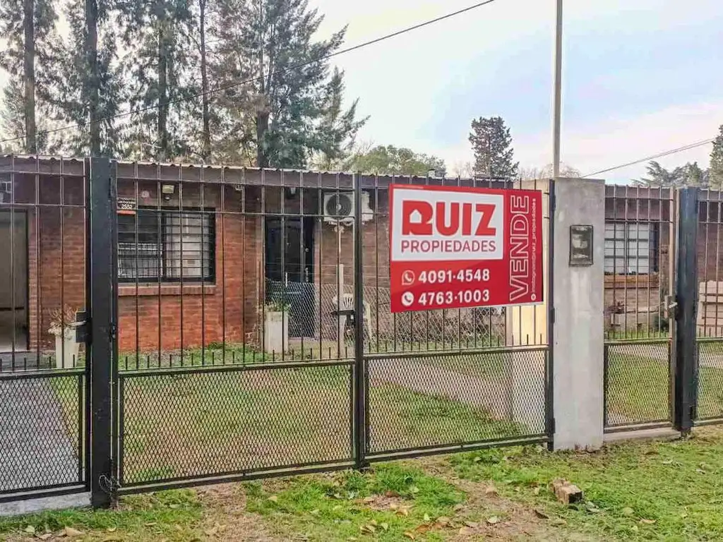 VENTA CASA DE 2 AMBIENTES EN LA LONJA