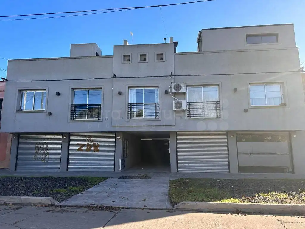 Casa - Venta - Argentina, Chascomús - Dolores 72