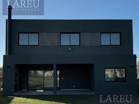 Casa en Venta en Pilar Del Este - 3 dormitorios