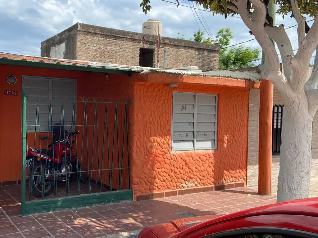 Casa en venta en 5 de agosto 1700 - Rosario - Argenprop