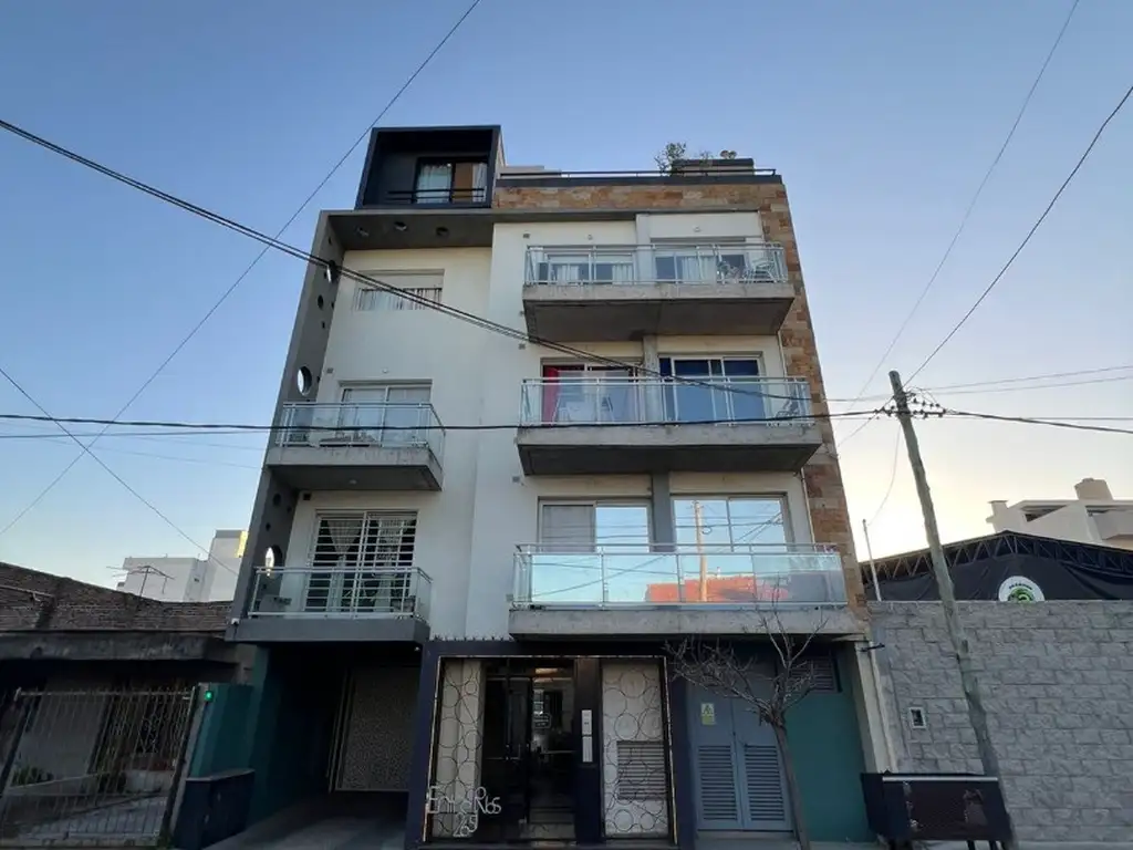 VENTA DEPARTAMENTO EXCELENTE ESTADO UBICACION IDEAL SAN JUSTO (1 CUADRA CLINICA LOS CEDROS )