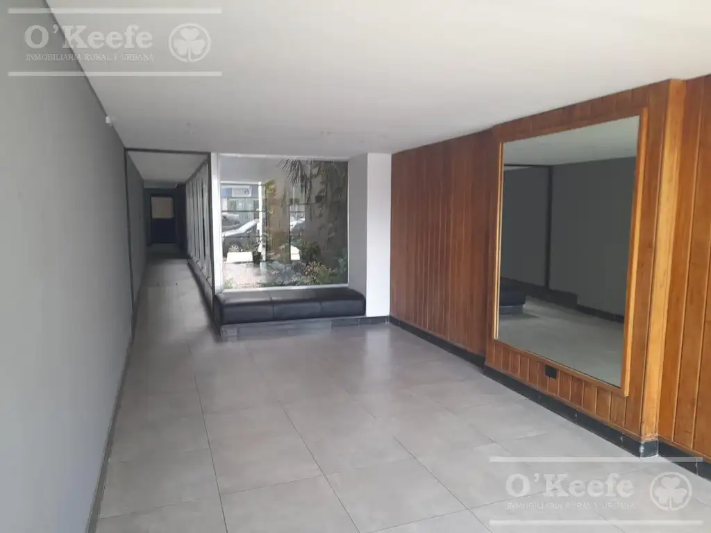 Departamento en VENTA de 2 ambientes en el centro de  Quilmes cercano a la estación