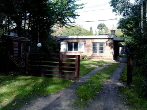 Venta Casa  de 4 Dormitorios en La Floresta