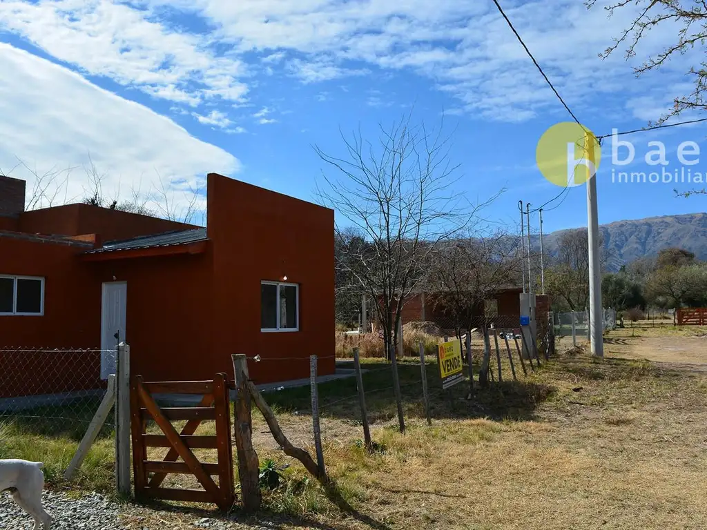 CASA A ESTRENAR (EN PH) EN LA COLONIA ARGENTINA SOBRE SUPERF