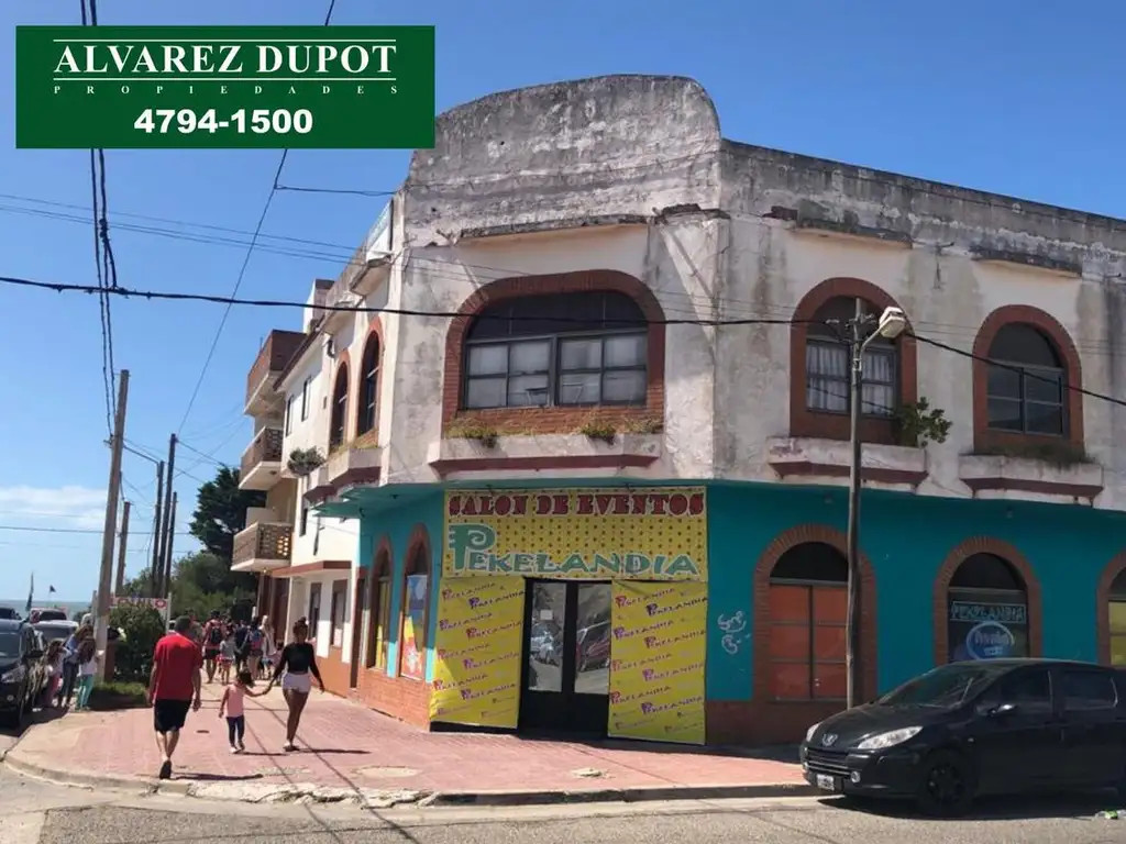 Importante esquina  | Calle 1 al  1800