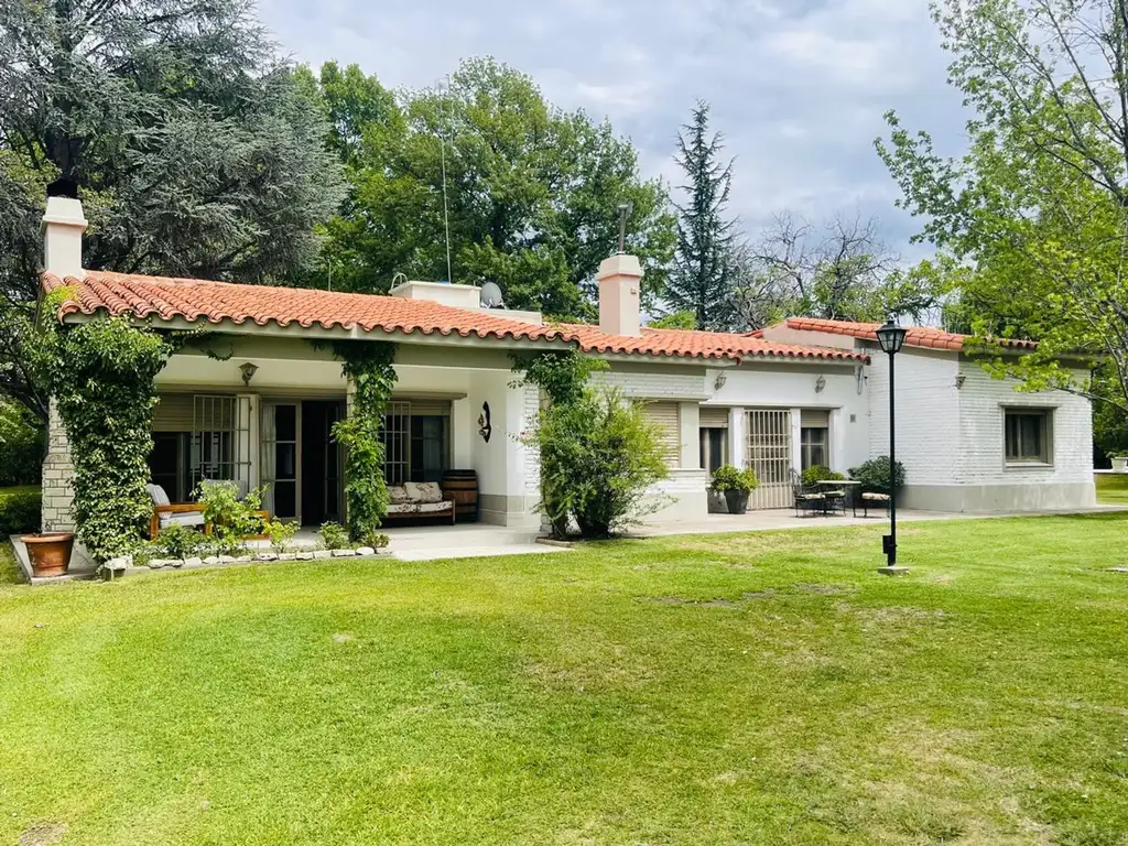 Finca con Nogales en Venta en Tupungato